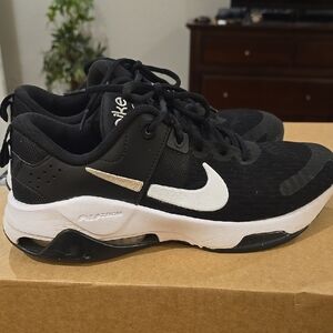 Nike Air Zoom Black and White Trainers